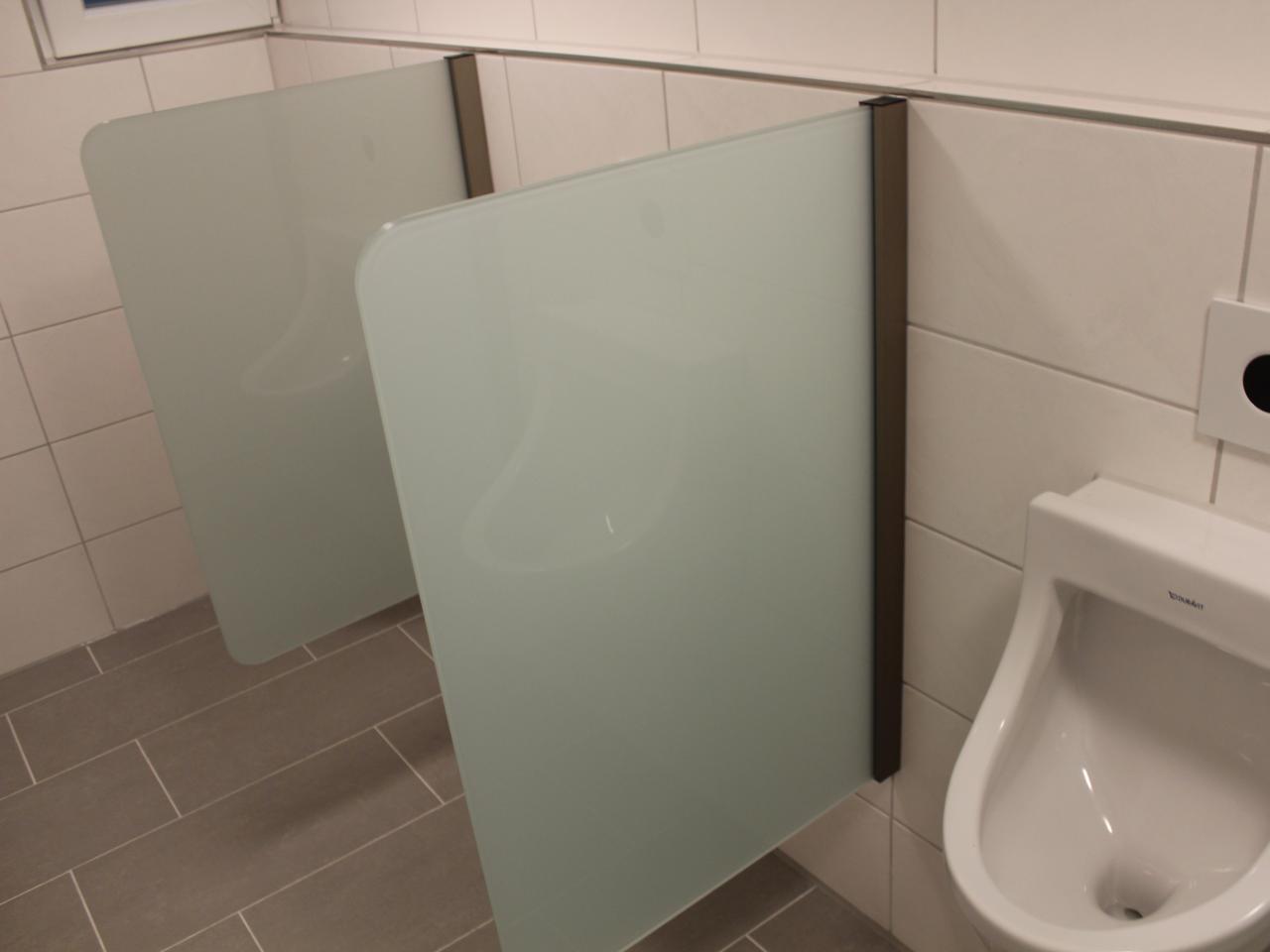 Trennwand für Toilette aus Glas GLASPROFI24